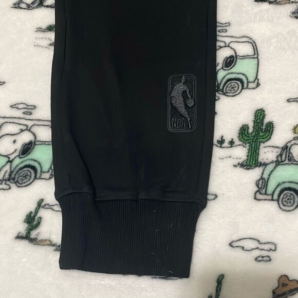 Unisex New Orleans pelicans black gold letter sweat pants jogger NBA size small - Picture 4 of 13